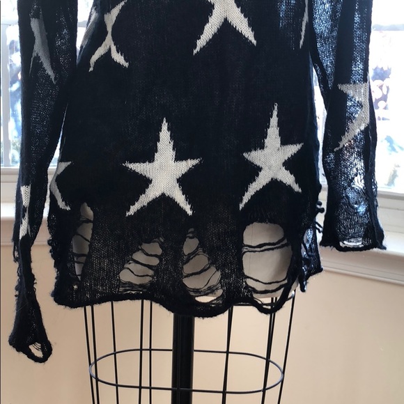 Distressed Star Sweater - Picture 2 of 3